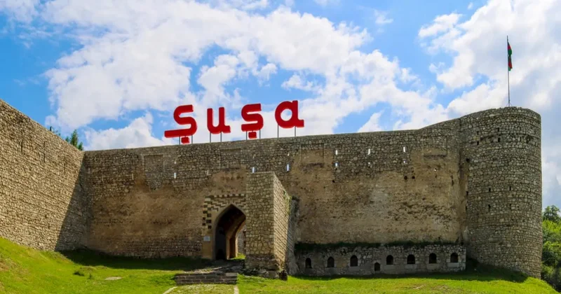 Şuşanın işğalına görə təltif olunan general mənzildən çıxarılır