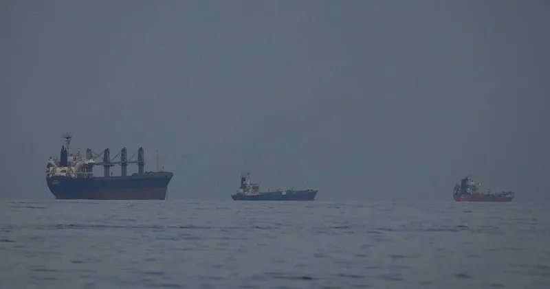 İran Hörmüz boğazı ilə bağlı mövqeyini açıqladı