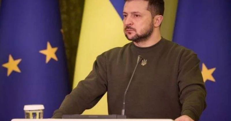 Zelenski beynəlxalq ictimaiyyəti Rusiyada hakimiyyət dəyişikliyinə çağırıb