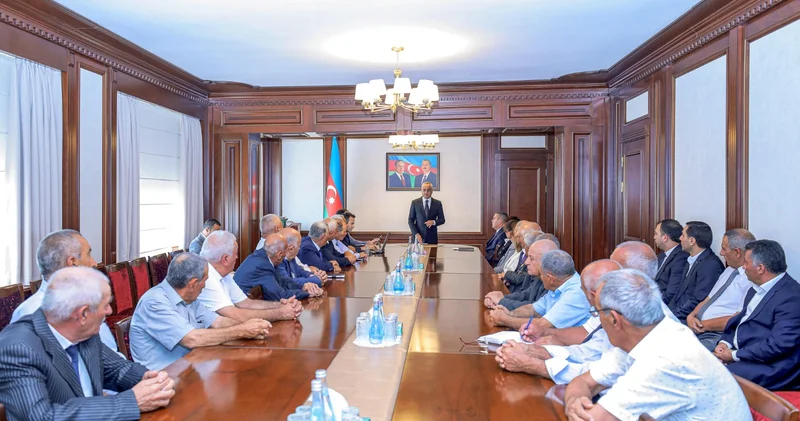 Səlahiyyətli nümayəndə Babək rayon ictimaiyyətinin nümayəndələri ilə görüşüb