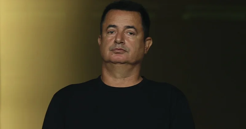 Acun daha bir türkiyəlini Hall Siti yə gətirir