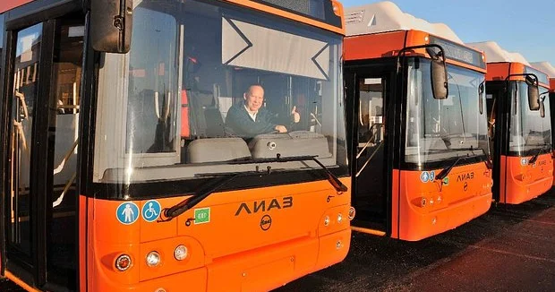 Rusiyada daha bir zavod dördgünlük iş rejiminə keçir