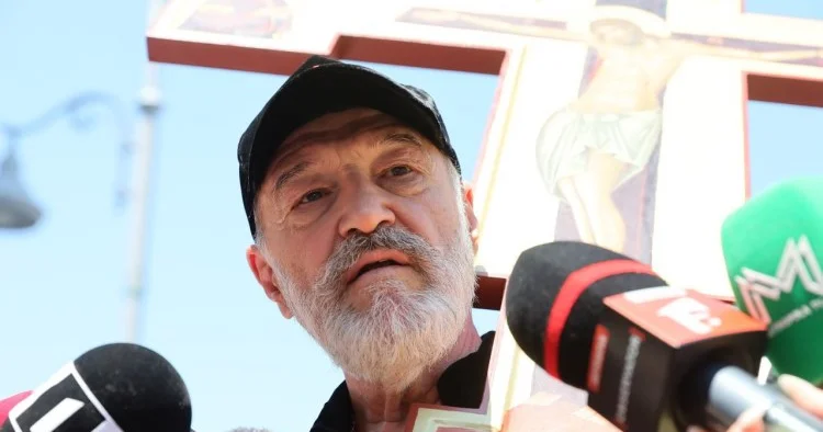 Qurban Qurbanov dərs verməliydi, həyat özü ona dərs verdi Qarabağ ı aşağılayan adam barədə