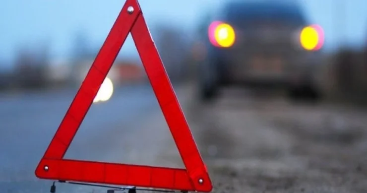 Changan la Mitsubishi toqquşdu: ölən var