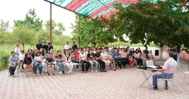 Qubada yay düşərgəsinin iştirakçıları üçün “Tarixin müəmmaları” mövzusunda təlim keçirilib