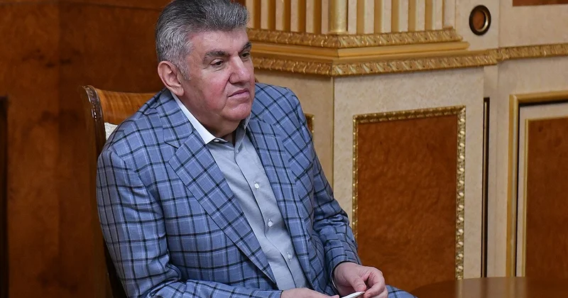 Кремль бросил против Пашиняна еще и Ару Абрамяна