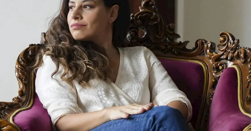 Türk aktrisa ikinci dəfə evlənir FOTO