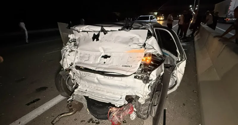 Ucarda yük və minik avtomobillərinin toqquşması nəticəsində iki nəfər ölüb