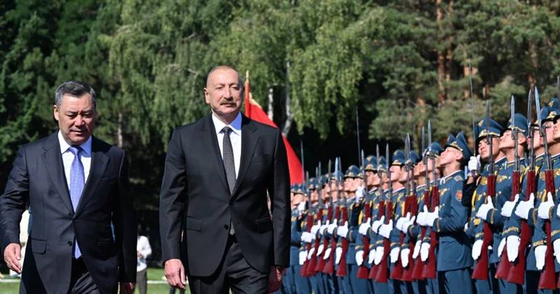 Prezident rəsmi qarşılandı Fotolar