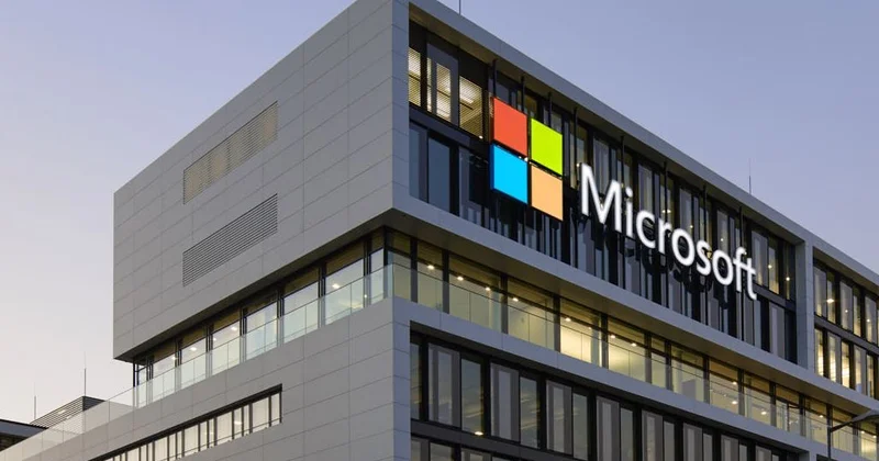 Microsoft un bazar dəyəri 1 gündə 450 milyard dollar artıb Rekord