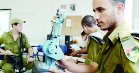 İsrail F 35 ə bərabər PUA yaratmaq istəyir