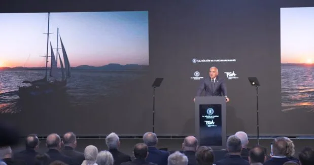 İlin ilk yarısında Türkiyəyə 25 milyondan çox turist gəlib FOTOLAR
