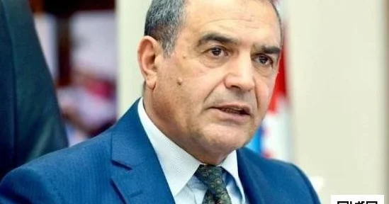 Haqqında keçmiş zamanda danışa bilmədiyin İnsan...
