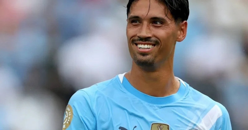 Qalatasaray Mançester Siti dən futbolçu transfer edir
