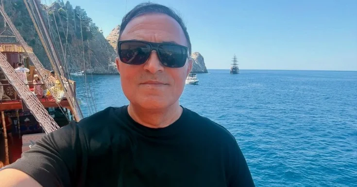 Xalq artisti yay tətilini belə keçirir Fotolar