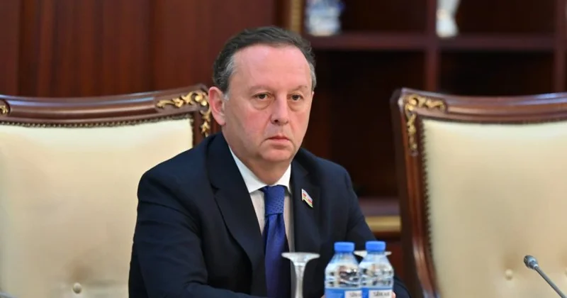 Azərbaycan dili xalqımızın milli kimliyini bütün dünyaya təqdim edir