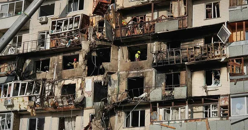 Rusiya Dnepropetrovska zərbələr endirib, iki nəfər ölüb, üç nəfər yaralanıb