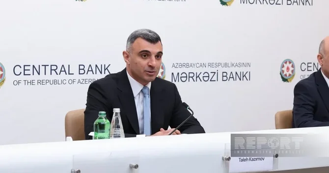 Taleh Kazımov: Nağd valyuta bazarında dolları daha çox fiziki şəxslər satırlar
