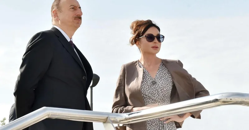Prezident İlham Əliyev və Birinci xanım Mehriban Əliyeva İssık Kul gölünün sahilində “Baku Resort & Spa” mehmanxanasının açılışında iştirak ediblər