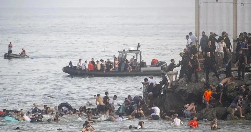 İspaniyaya keçmək istəyirdilər: 18 i öldü