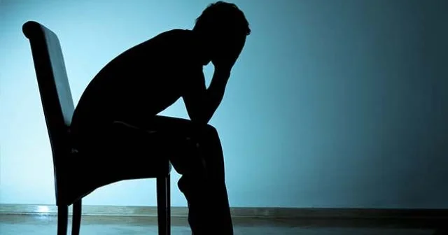 İnsan niyə öz fikrindən imtina edir? Psixoloqdan maraqlı İZAH