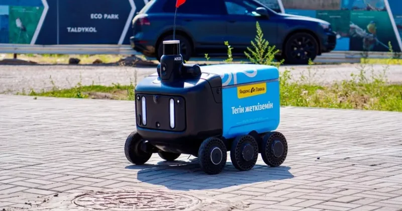 Qazaxıstanda robot kuryerlər xidmət göstərməyə başlayıb