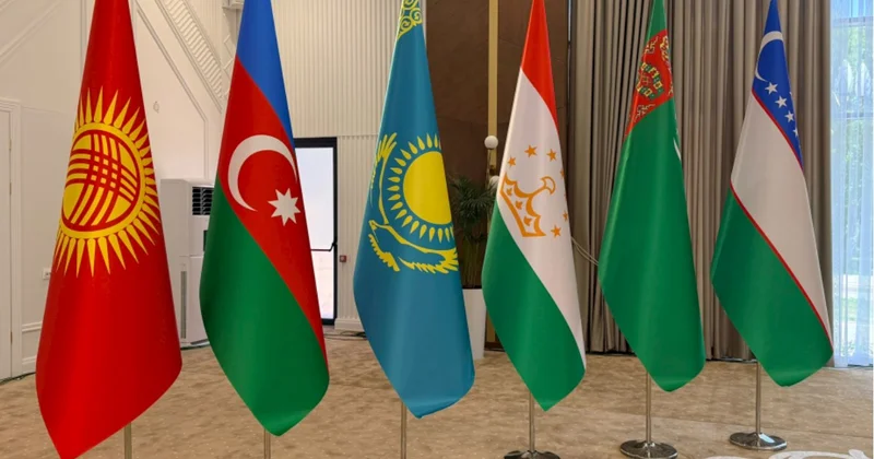 Dövlət Başçılarının Görüşü: Yeni geosiyasi əməkdaşlıq modelinin formalaşması mexanizmi TƏHLİL