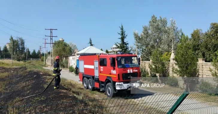 Около Олимпийского спортивного комплекса в Хачмазе произошёл пожар