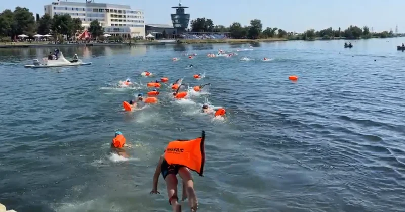 В Мингячевире стартовал заплыв "Переплывем Куру?!"
