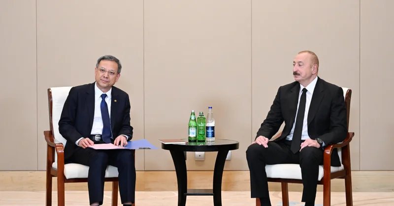 Prezident İlham Əliyev Tiencində China Energy Engineering Corporation Limited şirkətinin rəhbəri vəzifəsini icra edən Ni Cen ilə görüşüb