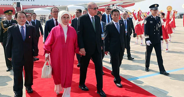 Ərdoğan da Çindədir Fotolar