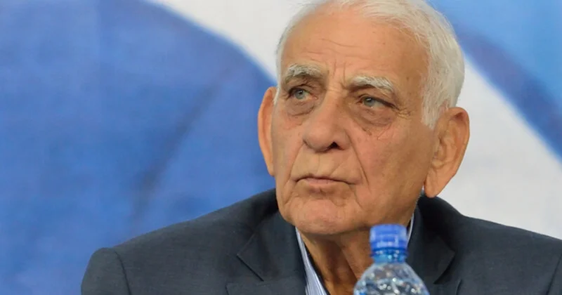 İranın ilk olimpiya çempionu öldü