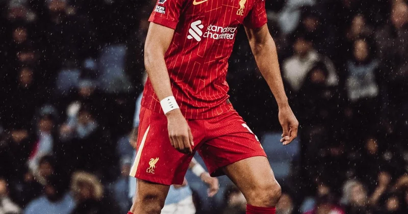 “Liverpul” Qakpo ilə yeni müqavilə imzaladı