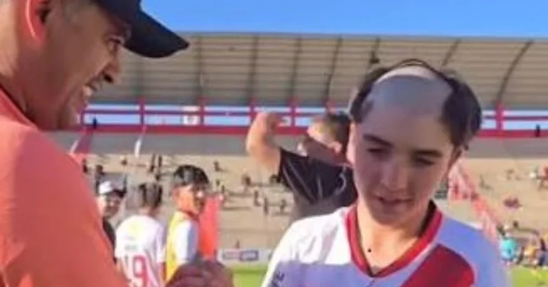 14 yaşlı futbolçu Boliviya çempionatında debüt etdi saç düzümü gündəm oldu VİDEO