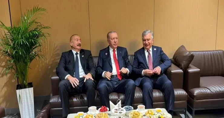 Bişkekdən liderlərin MARAQLI FOTOLARI