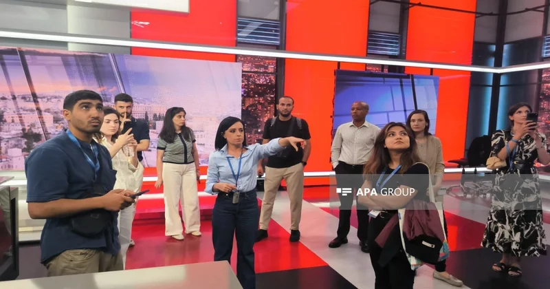 Azərbaycanlı jurnalistlər İsrailin “Channel 12” telekanalının fəaliyyəti ilə tanış olublar