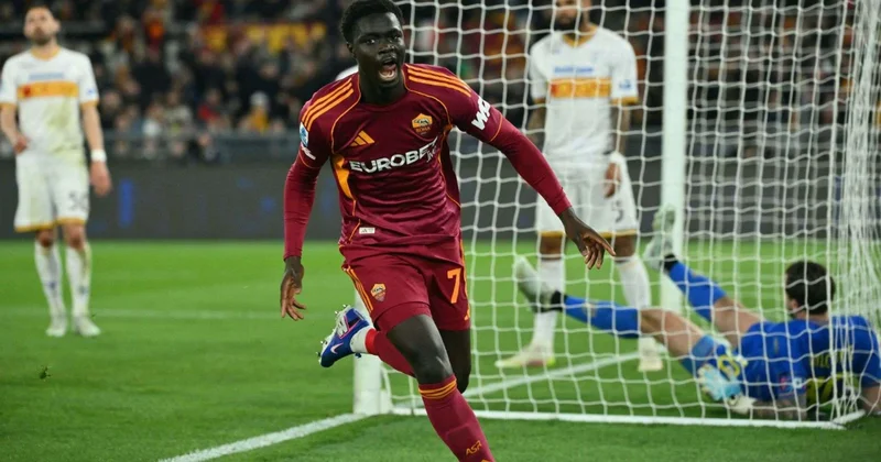 Acundan növbəti transfer “Roma”nın hücumçusu Hall Siti yolunda