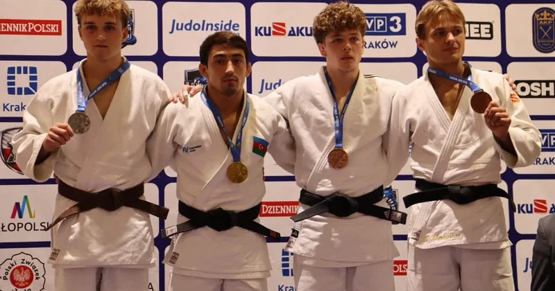 Cüdo millimiz beynəlxalq turnirdə 11 medalla birinci yeri tutub FOTO