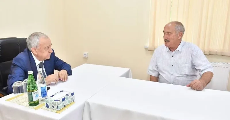 Qubadlı Rayon İcra Hakimiyyətinin başçısı rayon sakinləri ilə növbəti səyyar qəbul keçirdi FOTO