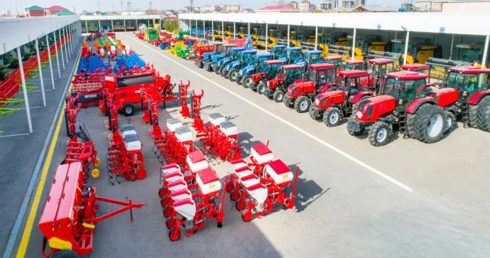 Traktor və digər aqrar texnikaların qeydiyyatı qaydası dəyişdi