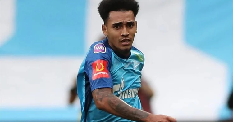 Zenit in futbolçusu Sabah a keçir