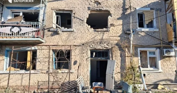 Двое погибших и трое раненых в результате российских ударов по Запорожской области Украины