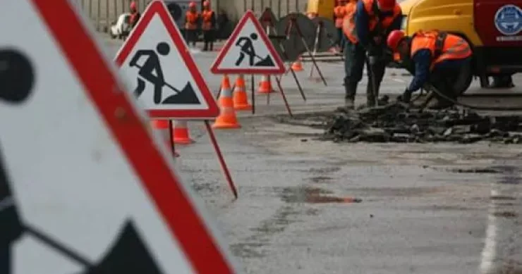 Bakının 20 küçəsində təmir aparılır SAY ARTACAQ