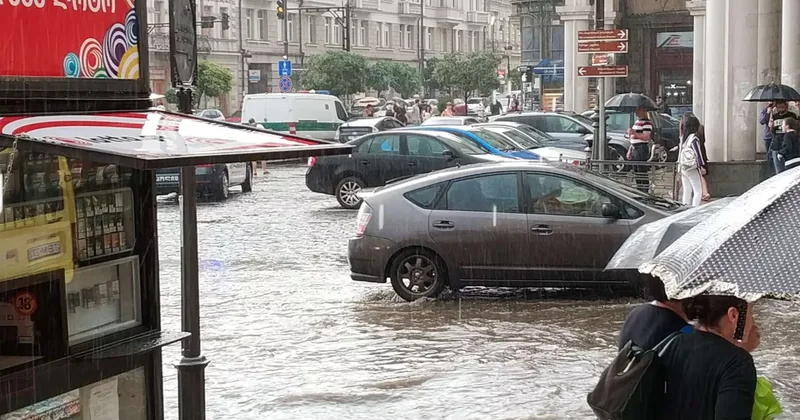 Сильные дожди в Грузии могут вызвать паводки и оползни