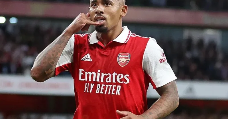 “Arsenal” braziliyalı hücumçunu “Barselona”ya satıb