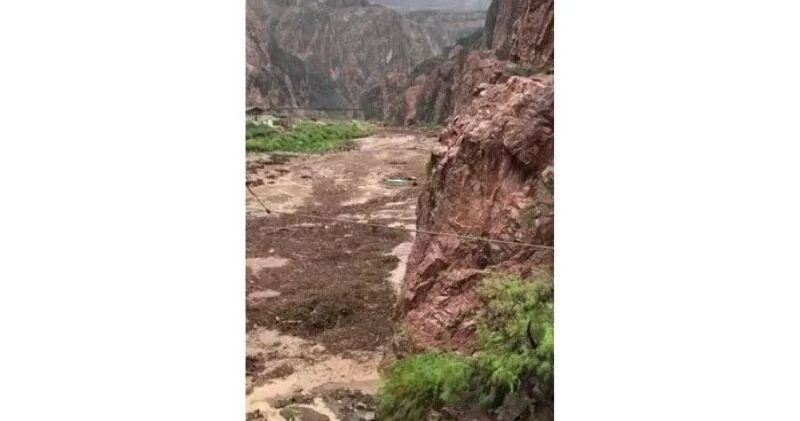 В парке Гранд Каньон в США произошло наводнение ВИДЕО