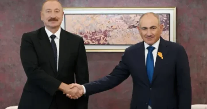Əliyevin Paşinyan ilə görüşü keçirilir