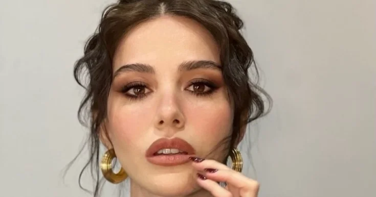 Özgə Gürəl yeni layihədə