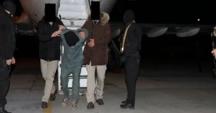 Gürcüstan İnterpolun axtardığı şəxsi Azərbaycana təhvil verdi