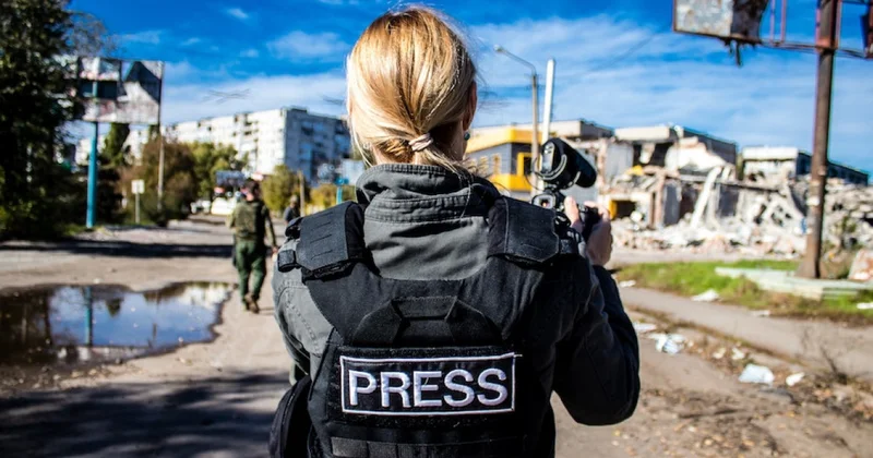 Rusiya Kiyevin xarici və yerli medianın mühasirədə qalmış ukraynalı hərbçilərə çıxışına qoyulan qadağaya münasibət bildirib